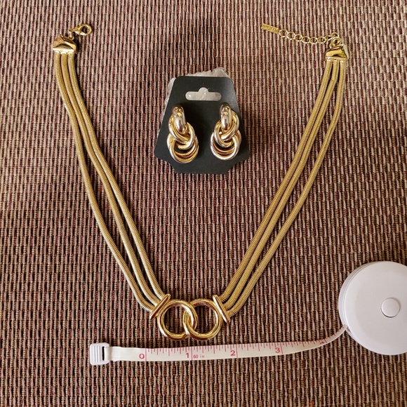 Napier Interlocking Ring Triple-strand Necklace - Picture 1 of 5